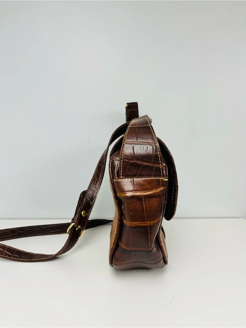 Vintage EMPRESS Brown Leather/Mock Croc Crossbody